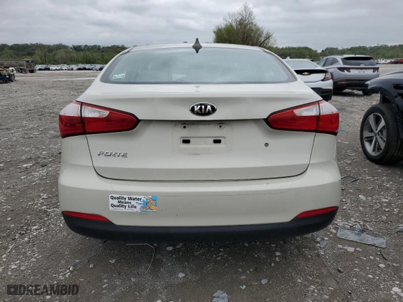 2015 Kia Forte LX with VIN KNAFK4A67F5323632, listed as a Copart auction lot 54090755 with 112,782 mi miles and Clean Title. Bid and sale history available at carsss.com. Image 6.