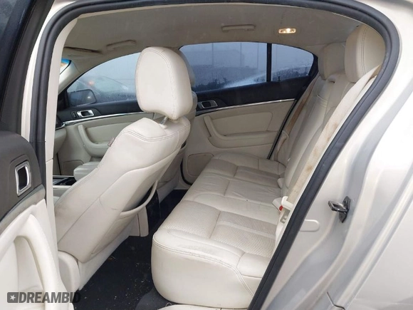 2009 Lincoln MKS with VIN 1LNHM93R79G626392, listed as a IAAI auction lot 41713232 with 130,136 mi miles. Bid and sale history available at carsss.com. Image 8.