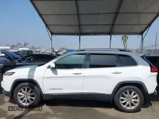 2017 Jeep Cherokee Limited z VIN 1C4PJMDS1HW564702, wystawiony jako IAAI lot #42465423 z przebiegiem 73 606 mil mil oraz . Historia ofert i sprzedaży dostępna na DreamBid. Obrazek 15.