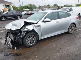 2020 Kia Optima LX z VIN 5XXGT4L37LG400711, wystawiony jako IAAI lot #42333957 z przebiegiem 30 000 mil mil oraz . Historia ofert i sprzedaży dostępna na DreamBid. Obrazek 17.