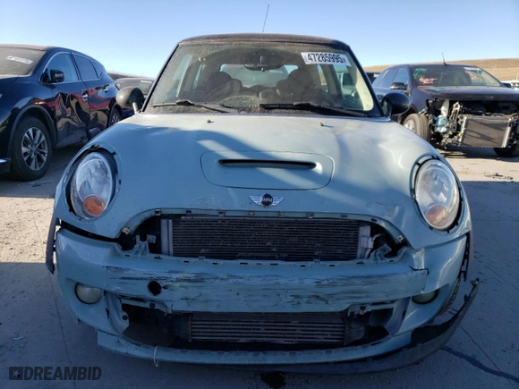 2011 MINI Cooper Hardtop S with VIN WMWSV3C50BTY15008, listed as a Copart auction lot 47285995 with 79118 miles and Non Repairable. Bid and sale history available at carsss.com. Image 5.