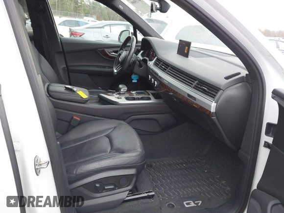 2018 Audi Q7 Premium Plus с VIN WA1LHAF75JD001374, выставлен на аукционе IAAI как лот 40735099 с пробегом 74 478 миль миль и . История ставок и продаж доступна на DreamBid. Изображение 5.