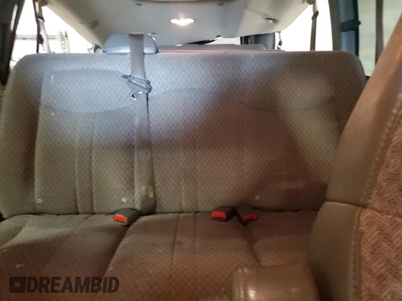 2007 Chevrolet Express Passenger with VIN 1GAHG39U171117105, listed as a Copart auction lot 56726265 with 264,871 mi miles and Clean title. Bid and sale history available at DreamBid. Image 10.