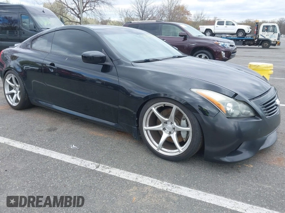 2013 Infiniti G37 IPL with VIN JN1CV6EKXDM923700, listed as a IAAI auction lot 42049316 with 157,696 mi miles and . Bid and sale history available at DreamBid. Image 1.