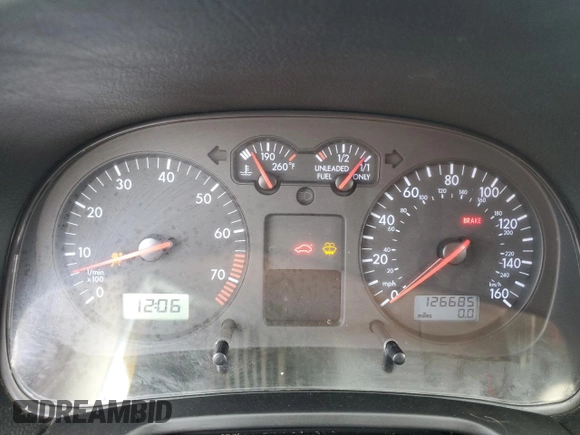 2001 Volkswagen GTI с VIN WVWPG21J71W192268, выставлен на аукционе Copart как лот 63982184 с пробегом 126 685 миль миль и Списание • Salvage title. История ставок и продаж доступна на DreamBid. Изображение 9.