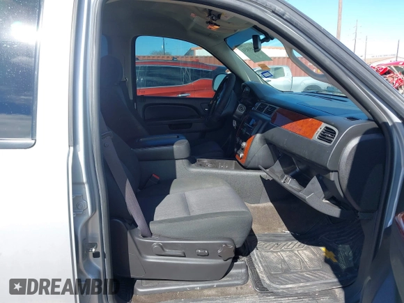 2012 Chevrolet Tahoe LS с VIN 1GNSCAE00CR158635, выставлен на аукционе IAAI как лот 41455831 с пробегом 175 575 миль миль и . История ставок и продаж доступна на DreamBid. Изображение 5.