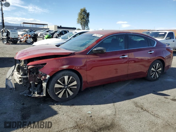 2017 Nissan Altima S z VIN 1N4AL3AP9HC242763, wystawiony jako Copart lot #43563185 z przebiegiem 133 871 mil mil oraz Szkoda całkowita • Salvage title. Historia ofert i sprzedaży dostępna na DreamBid. Obrazek 1.
