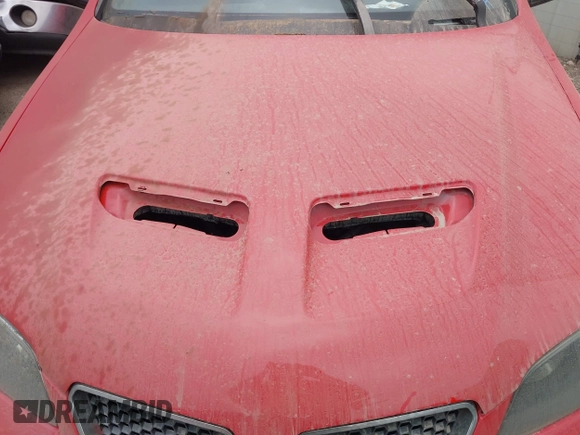2008 Pontiac G8 z VIN 6G2ER57778L122786, wystawiony jako IAAI lot #41682431 z przebiegiem 169 720 mil mil oraz . Historia ofert i sprzedaży dostępna na DreamBid. Obrazek 10.