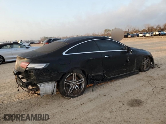 2018 Mercedes-Benz E-Class E 400 with VIN WDD1J6FB6JF026006, listed as a Copart auction lot 43677805 with 67,482 mi miles and Salvage Title. Bid and sale history available at carsss.com. Image 3.