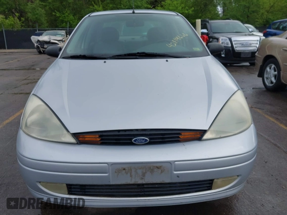 2001 Ford Focus ZTS with VIN 1FAHP383X1W114154, listed as a IAAI auction lot 42114666 with 198,248 mi miles and . Bid and sale history available at carsss.com. Image 6.