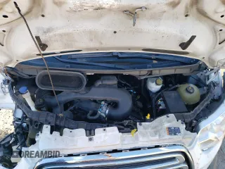 2018 Ford Transit z VIN 1FTYR2CMXJKA73854, wystawiony jako Copart lot #81051414 z przebiegiem Nie podano mil oraz Szkody całkowita. Historia ofert i sprzedaży dostępna na DreamBid. Obrazek 12.