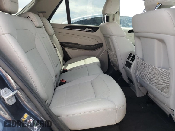2015 Mercedes-Benz M 350 with VIN 4JGDA5HB2FA549912, listed as a Copart auction lot 62878535 with 165,125 mi miles and Clean title. Bid and sale history available at DreamBid. Image 10.