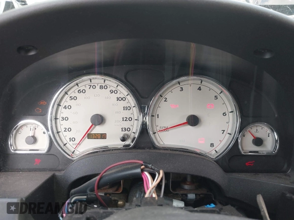 2005 Saturn VUE z VIN 5GZCZ63445S804199, wystawiony jako IAAI lot #39604225 z przebiegiem 132 819 mil mil oraz . Historia ofert i sprzedaży dostępna na DreamBid. Obrazek 7.