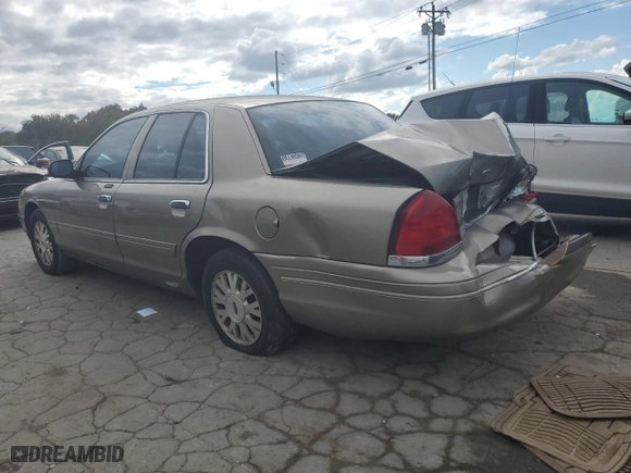 2005 Ford Crown Victoria LX with VIN 2FAFP74W95X147431, listed as a Copart auction lot 73487374 with 203,107 mi miles and Non Repairable. Bid and sale history available at carsss.com. Image 2.