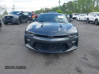 2017 Chevrolet Camaro 2SS с VIN 1G1FH1R73H0193015, выставлен на аукционе IAAI как лот 42000987 с пробегом 99 903 миль миль и . История ставок и продаж доступна на DreamBid. Изображение 12.