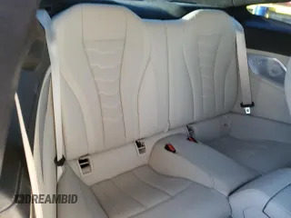 2019 BMW 8 Series M850i xDrive z VIN WBABC4C53KBU95426, wystawiony jako Copart lot #89221245 z przebiegiem Nie podano mil oraz Szkoda całkowita • Salvage title. Historia ofert i sprzedaży dostępna na DreamBid. Obrazek 10.