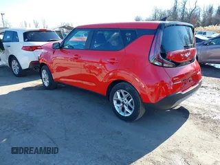 2023 Kia Soul LX with VIN KNDJ23AU7P7217001, listed as a IAAI auction lot 41565374 with 22,178 mi miles. Bid and sale history available at carsss.com. Image 3.