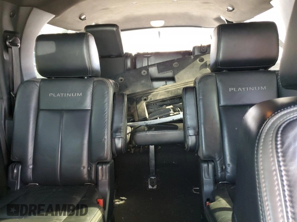 2016 Ford Expedition Max Platinum z VIN 1FMJK1LTXGEF08043, wystawiony jako Copart lot #43124105 z przebiegiem 181 810 mil mil oraz Szkody całkowita. Historia ofert i sprzedaży dostępna na DreamBid. Obrazek 10.