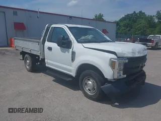 2018 Ford F-250 XL with VIN 1FDBF2A60JEC21183, listed as a IAAI auction lot 42589005 with 76,581 mi miles and . Bid and sale history available at DreamBid. Image 1.