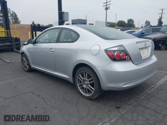 2010 Scion tC with VIN JTKDE3B70A0319343, listed as a IAAI auction lot 41985804 with 133,595 mi miles. Bid and sale history available at carsss.com. Image 3.