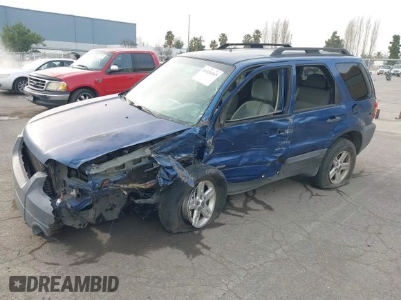 2007 Ford Escape Hybrid with VIN 1FMYU59H97KB98973, listed as a IAAI auction lot 41424165 with 1 mi miles. Bid and sale history available at carsss.com. Image 18.