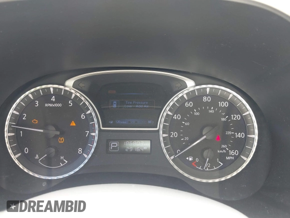 2013 Infiniti JX35 z VIN 5N1AL0MM5DC301632, wystawiony jako IAAI lot #42304566 z przebiegiem 186 803 mil mil oraz . Historia ofert i sprzedaży dostępna na DreamBid. Obrazek 7.