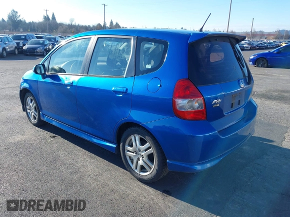 2008 Honda Fit Sport with VIN JHMGD37638S037038, listed as a IAAI auction lot 41019917 with 216,242 mi miles. Bid and sale history available at carsss.com. Image 3.