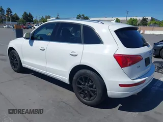 2011 Audi Q5 Premium Plus with VIN WA1LFAFP5BA109809, listed as a IAAI auction lot 42322364 with 121,525 mi miles and . Bid and sale history available at DreamBid. Image 3.