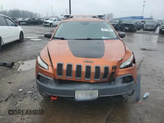 2014 Jeep Cherokee Trailhawk with VIN 1C4PJMBB4EW317799, listed as a Copart auction lot 46779095 with 95,832 mi miles and Clean Title. Bid and sale history available at carsss.com. Image 5.
