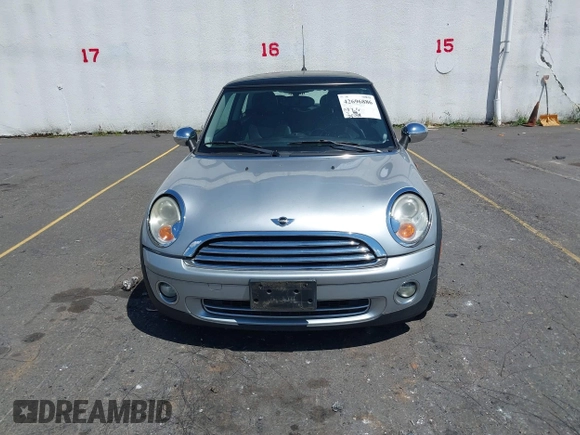 2009 MINI Hardtop with VIN WMWMF335X9TU71767, listed as a IAAI auction lot 42696886 with 105,408 mi miles and . Bid and sale history available at DreamBid. Image 6.