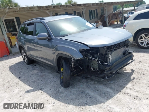 2025 Volkswagen Atlas SE with VIN 1V2HR2CA5SC501930, listed as a IAAI auction lot 42280025 with 8,026 mi miles and . Bid and sale history available at DreamBid. Image 1.