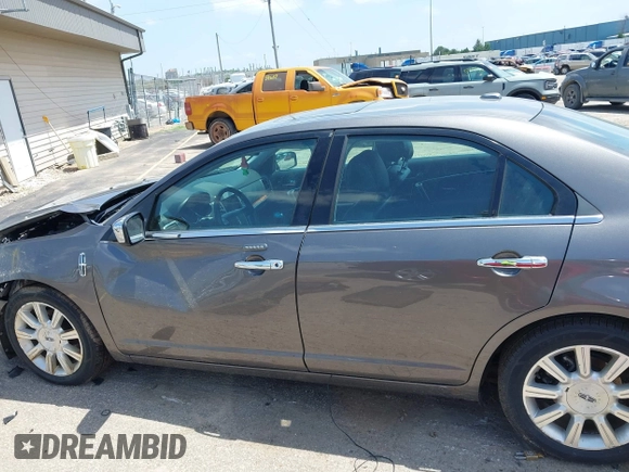 2012 Lincoln MKZ with VIN 3LNHL2JC9CR816557, listed as a IAAI auction lot 42558157 with 203,284 mi miles and . Bid and sale history available at DreamBid. Image 14.