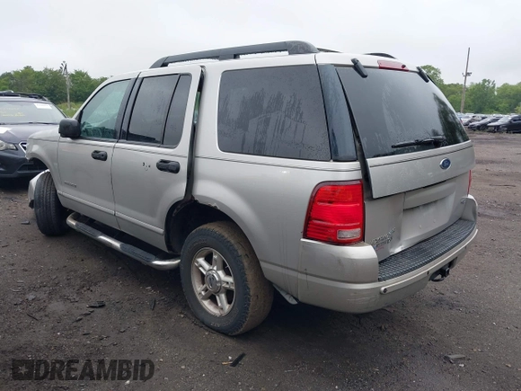 2005 Ford Explorer XLT с VIN 1FMZU63E95UA19907, выставлен на аукционе IAAI как лот 42456885 с пробегом 138 853 миль миль и . История ставок и продаж доступна на DreamBid. Изображение 3.