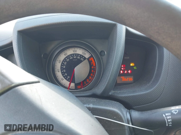 2013 Scion xD z VIN JTKKUPB43D1032519, wystawiony jako IAAI lot #42143346 z przebiegiem 96 236 mil mil oraz . Historia ofert i sprzedaży dostępna na DreamBid. Obrazek 7.