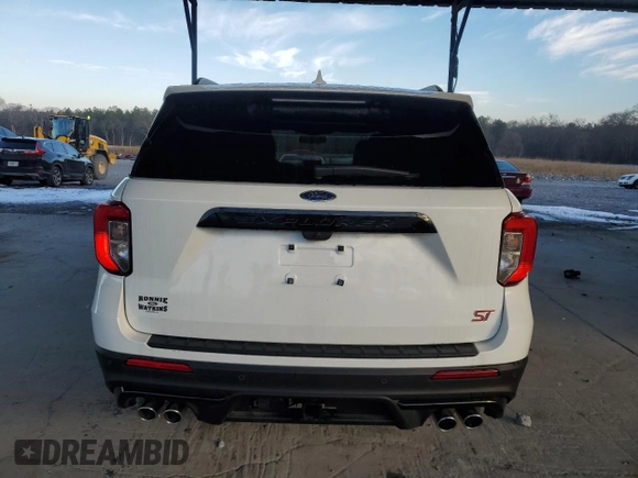 2024 Ford Explorer ST with VIN 1FM5K8GC1RGA32437, listed as a Copart auction lot 87747875 with 5,565 mi miles and Salvage Title. Bid and sale history available at carsss.com. Image 6.