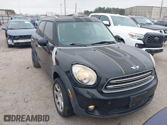 2015 MINI Countryman with VIN WMWZB3C53FWR43819, listed as a IAAI auction lot 41610007 with 134,185 mi miles and . Bid and sale history available at DreamBid. Image 1.