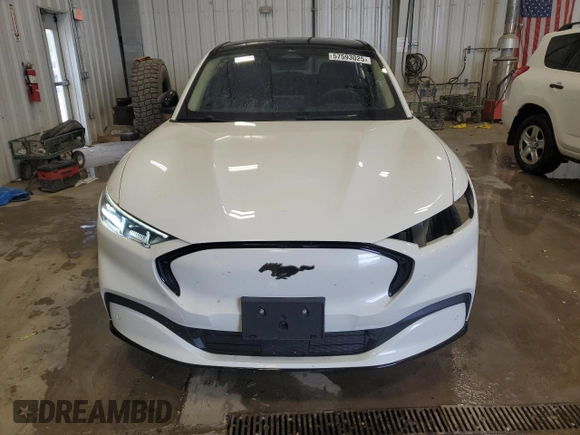 2023 Ford Mustang Mach-E Premium with VIN 3FMTK3SU7PMB04044, listed as a Copart auction lot 57593025 with 7,192 mi miles and Salvage title. Bid and sale history available at DreamBid. Image 5.