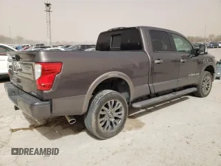 2016 Nissan Titan Pro-4X z VIN 1N6BA1F4XGN502773, wystawiony jako Copart lot #49285535 z przebiegiem 129 390 mil mil oraz Czysty tytuł • Clean title. Historia ofert i sprzedaży dostępna na DreamBid. Obrazek 3.