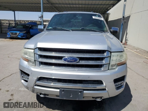 2015 Ford Expedition Max Platinum with VIN 1FMJK1MT6FEF33616, listed as a Copart auction lot 52948605 with 215,580 mi miles and Clean title. Bid and sale history available at DreamBid. Image 5.