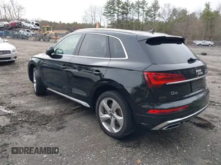2022 Audi Q5 S line Premium Plus z VIN WA1EAAFY5N2027089, wystawiony jako IAAI lot #39093168 z przebiegiem 24 523 mil mil oraz . Historia ofert i sprzedaży dostępna na DreamBid. Obrazek 3.