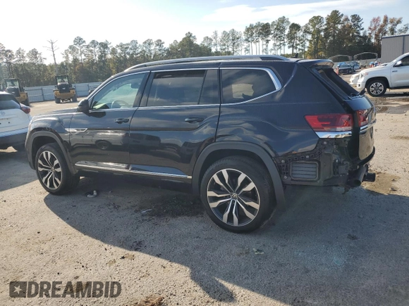 2021 Volkswagen Atlas SEL Premium R-Line z VIN 1V2FR2CA7MC573917, wystawiony jako Copart lot #77831124 z przebiegiem 28 278 mil mil oraz Szkoda całkowita • Salvage title. Historia ofert i sprzedaży dostępna na DreamBid. Obrazek 2.