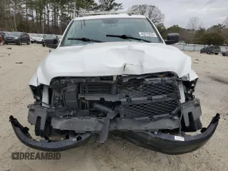2022 Ram 1500 Tradesman z VIN 3C6RR6KG9NG352465, wystawiony jako Copart lot #45275235 z przebiegiem 105 960 mil mil oraz Nie do naprawy • Non repairable. Historia ofert i sprzedaży dostępna na DreamBid. Obrazek 5.