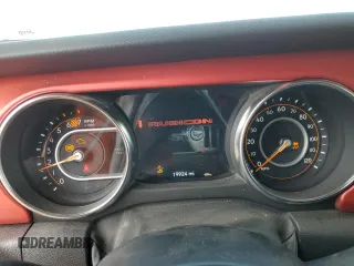 2023 Jeep Wrangler Rubicon with VIN 1C4HJXCG5PW652704, listed as a Copart auction lot 59762475 with 19,924 mi miles and Salvage title. Bid and sale history available at DreamBid. Image 9.