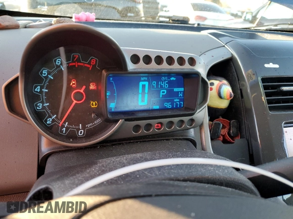 2014 Chevrolet Sonic LTZ with VIN 1G1JE5SB8E4219086, listed as a Copart auction lot 88990405 with 96,177 mi miles and Salvage Title. Bid and sale history available at carsss.com. Image 9.
