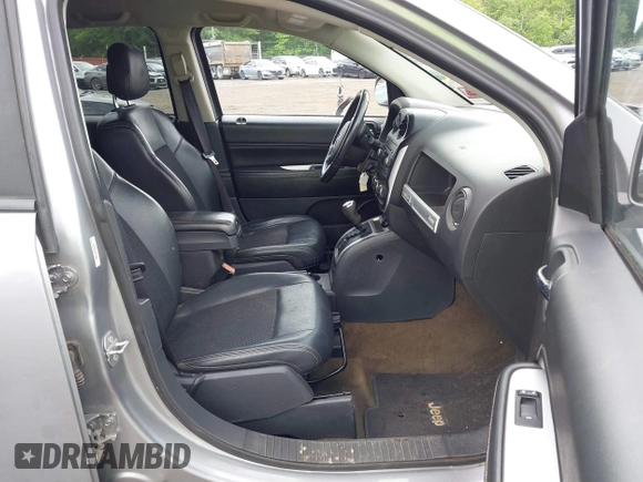 2017 Jeep Compass Latitude with VIN 1C4NJDEB0HD112001, listed as a IAAI auction lot 42352409 with 151,352 mi miles and . Bid and sale history available at DreamBid. Image 5.
