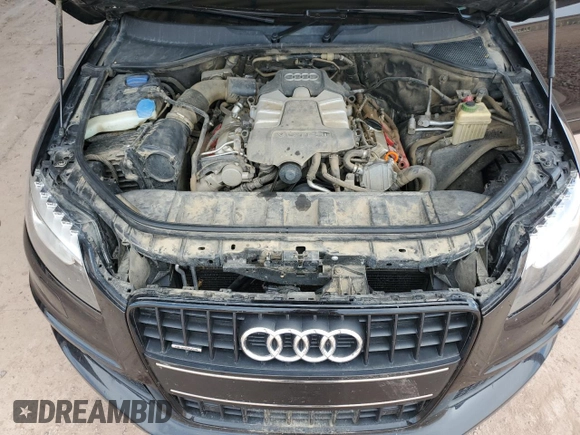 2012 Audi Q7 S line z VIN WA1DGAFE2CD008825, wystawiony jako Copart lot #58565735 z przebiegiem 127 497 mil mil oraz Czysty tytuł • Clean title. Historia ofert i sprzedaży dostępna na DreamBid. Obrazek 12.