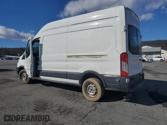 2016 Ford Transit with VIN 1FTYR2XM2GKB31779, listed as a Copart auction lot 44167785 with 118,891 mi miles and Salvage title. Bid and sale history available at DreamBid. Image 2.
