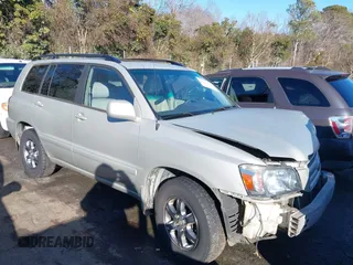 2004 Toyota Highlander z VIN JTEEP21A440041270, wystawiony jako IAAI lot #41272454 z przebiegiem 212 522 mil mil oraz . Historia ofert i sprzedaży dostępna na DreamBid. Obrazek 1.