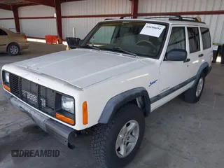 1997 Jeep Cherokee Sport with VIN 1J4FJ68S4VL584953, listed as a IAAI auction lot 42696694 with 135,545 mi miles and . Bid and sale history available at DreamBid. Image 2.