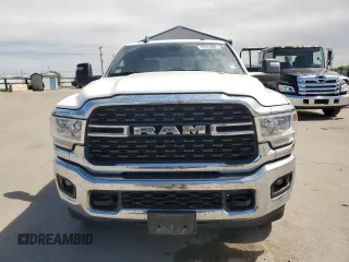 2024 Ram 3500 Big Horn with VIN 3C63R3HL7RG339230, listed as a Copart auction lot 54339115 with 31,554 mi miles and Clean Title. Bid and sale history available at carsss.com. Image 5.